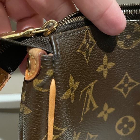 Louis Vuitton Eva - Picture 9 of 13